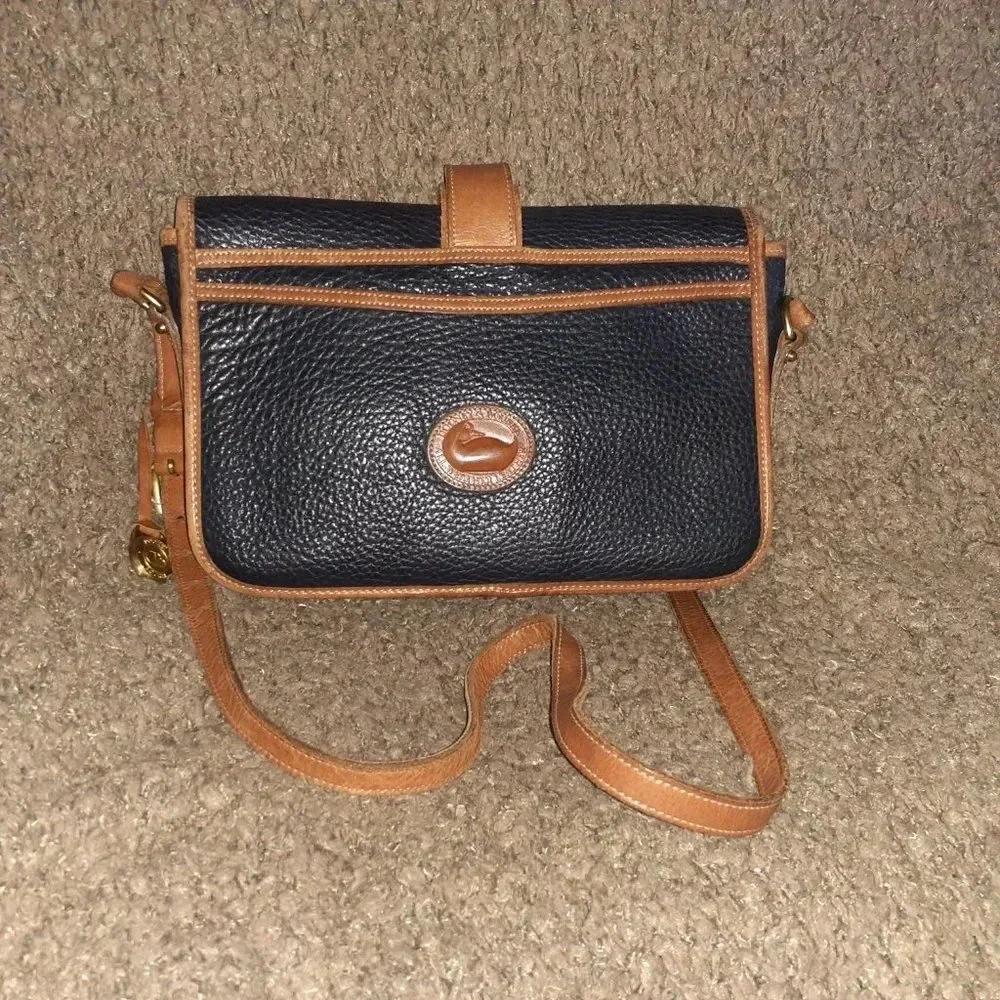 DOONEY & BOURKE-Navy Blue Equestrian Bag Flap Vintage Crossbody USA Leather-VG - Picture 3 of 9